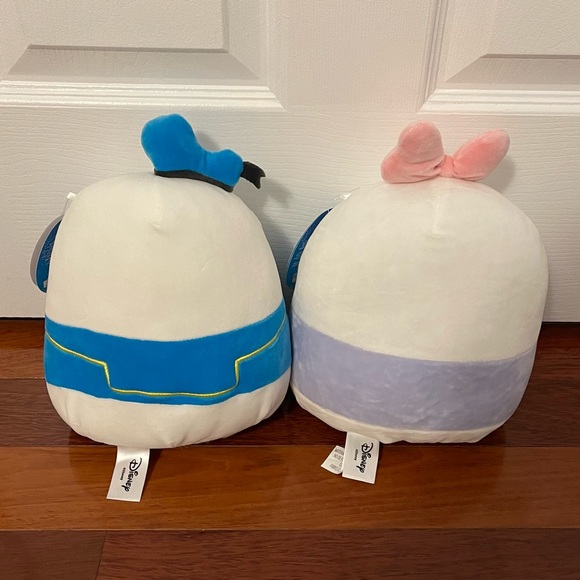 Donald Duck & Daisy Duck 8” Disney Squishmallow Bundle - Picture 2 of 3